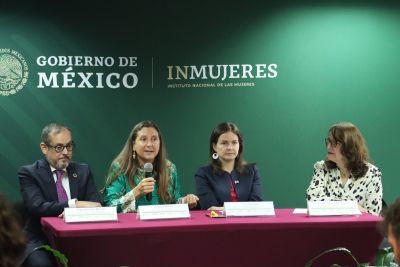 Lanzamiento de la Comunidad Global Digital de los Cuidados en fotos